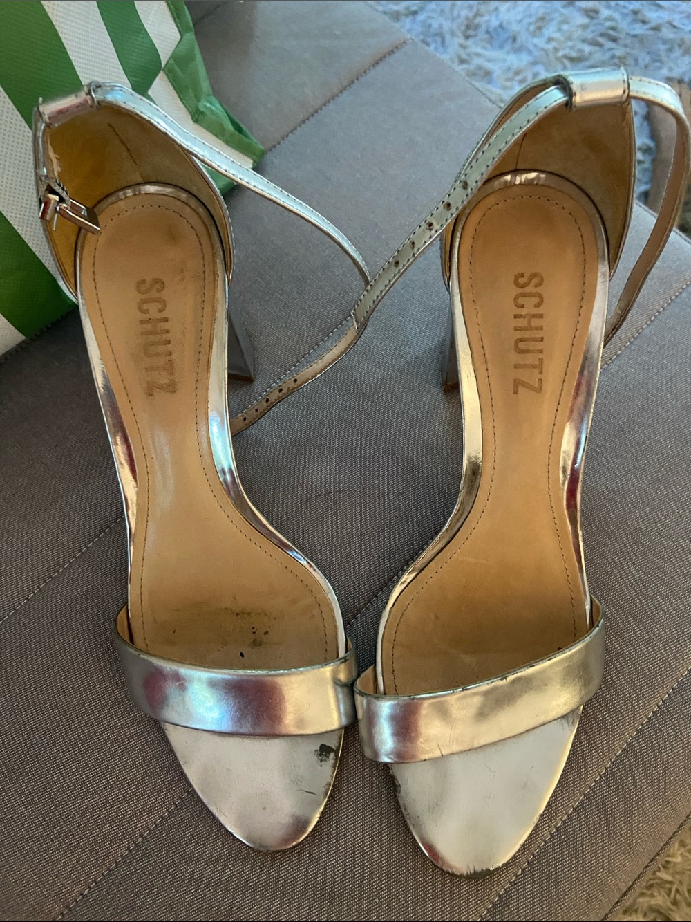 Schutz sz 8 Silver Sandles